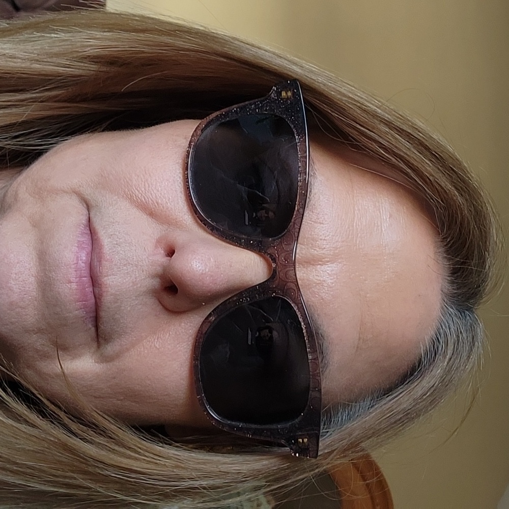 Coach Glitter Predcription  Sunglasses With Black Coach Hardshell Case - Picture 10 of 12